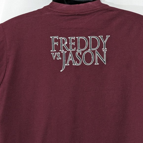 FREDDY v Sizes JASON Men's T-Shirt Short Sleeve Size Small Burgundy - Picture 4 of 5